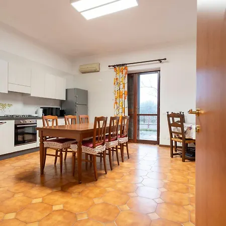 公寓 Residenza Santa Rita 诺瓦拉