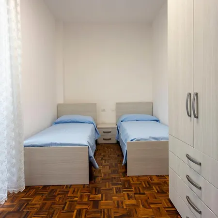 Residenza Santa Rita 诺瓦拉