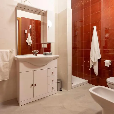 Residenza Santa Rita * ノヴァーラ