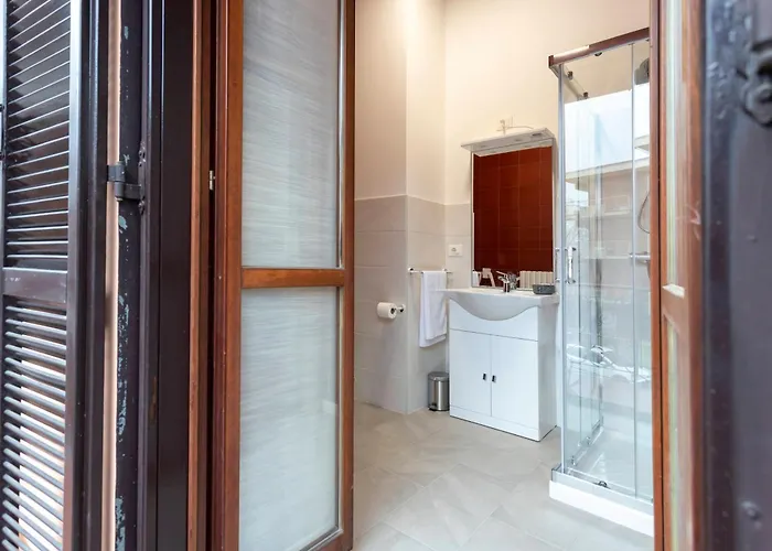 Residenza Santa Rita 아파트 *