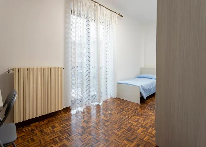 Residenza Santa Rita * 노바라